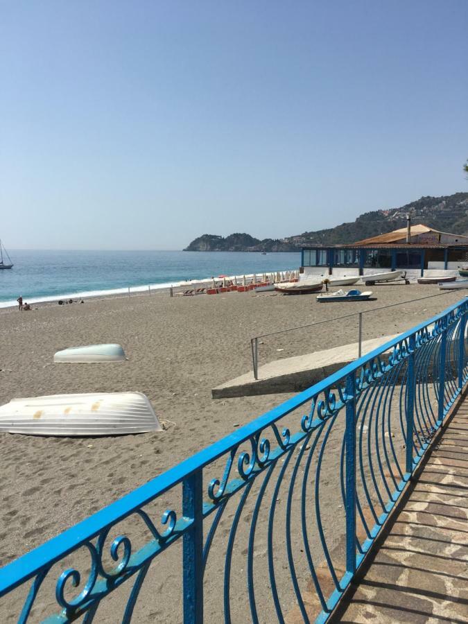 Largo Cannizzaro Apartments Mazzeo Bagian luar foto